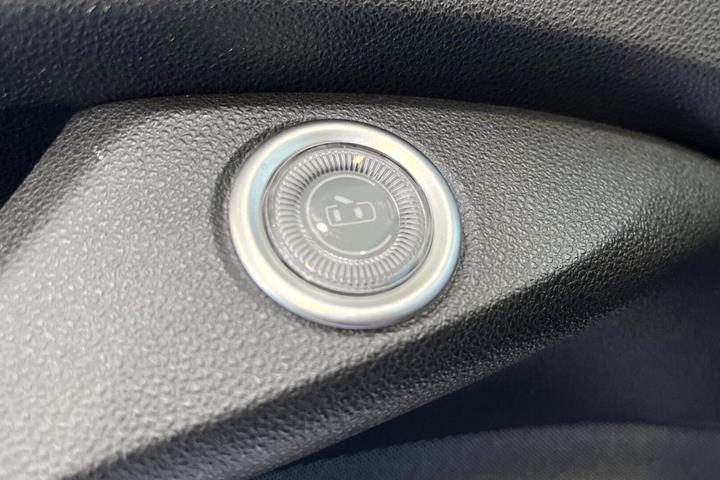 Pink Fiat 500e fra 2023