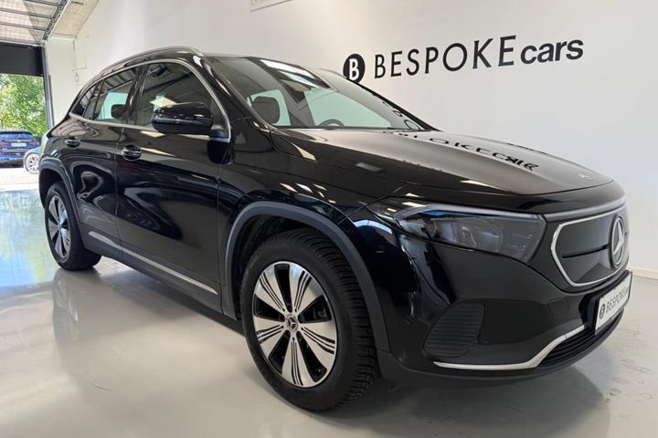 Sort Mercedes EQA250 fra 2023