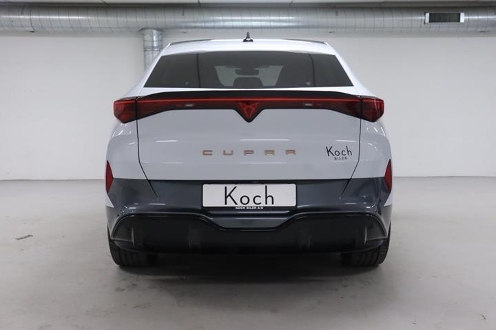Sølv Cupra Tavascan fra 2025