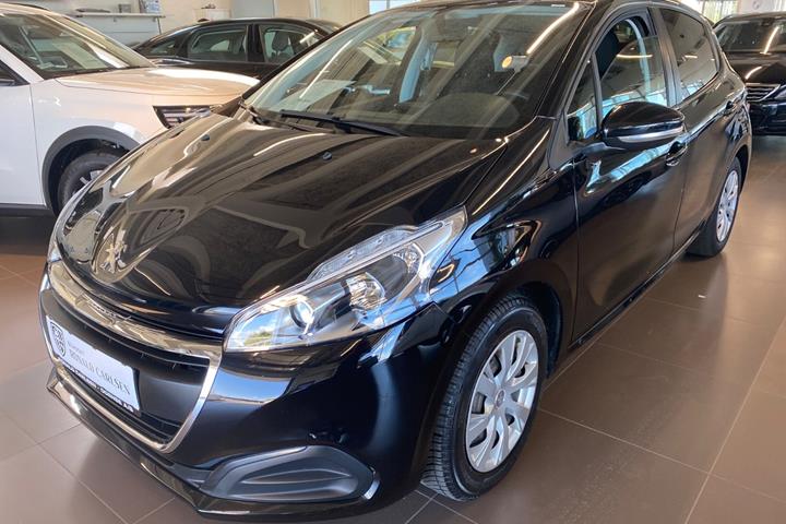 Sort Peugeot 208 fra 2018