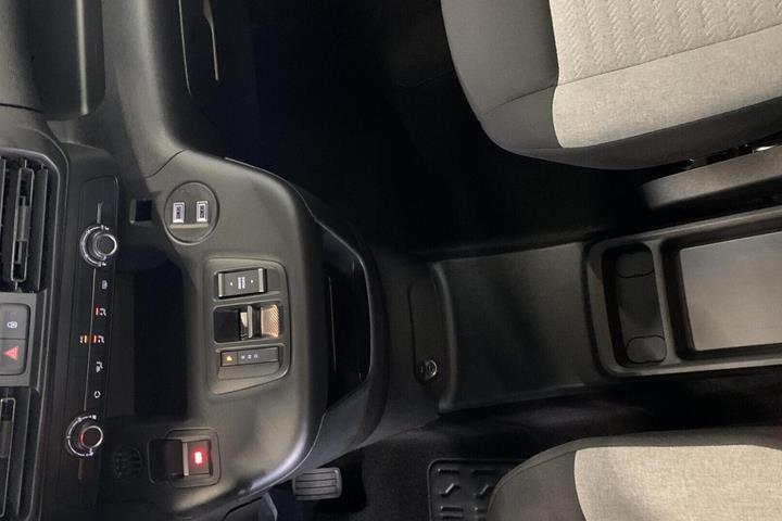 Grå Citroën ë-Berlingo fra 2025