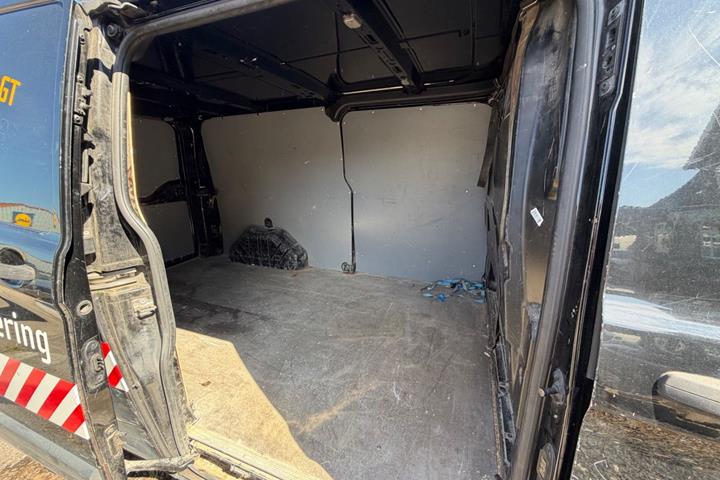 Sort Ford Transit Custom 310 L2 fra 2016