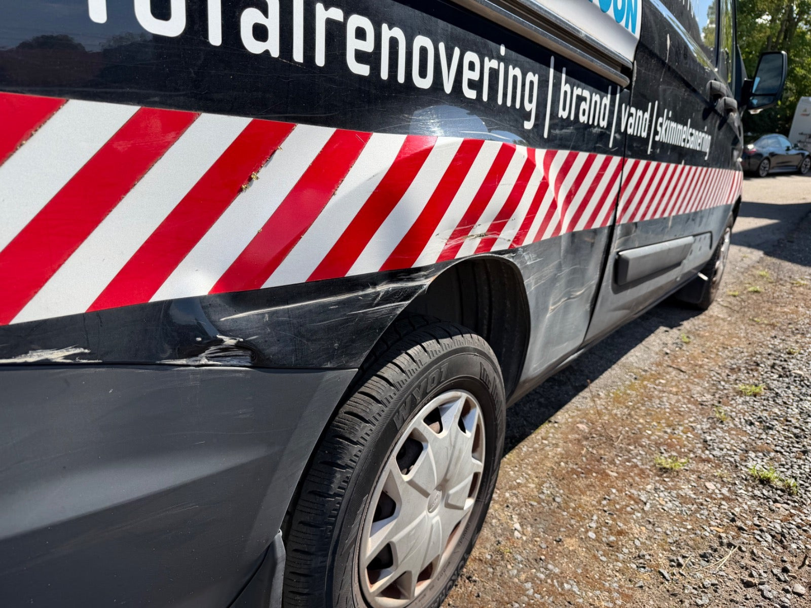 Sort Ford Transit Custom 310 L2 fra 2016