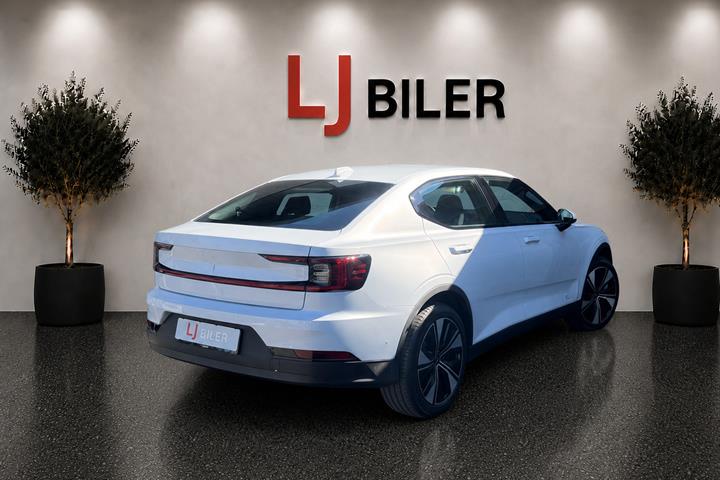 Hvid Polestar 2 fra 2023