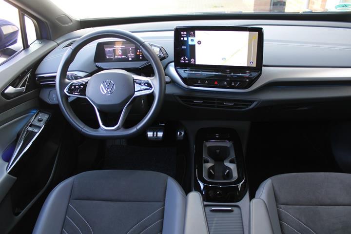 Blå VW ID.5 fra 2024