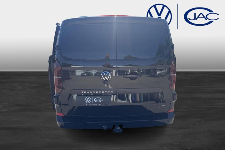 Sort VW Transporter fra 2026