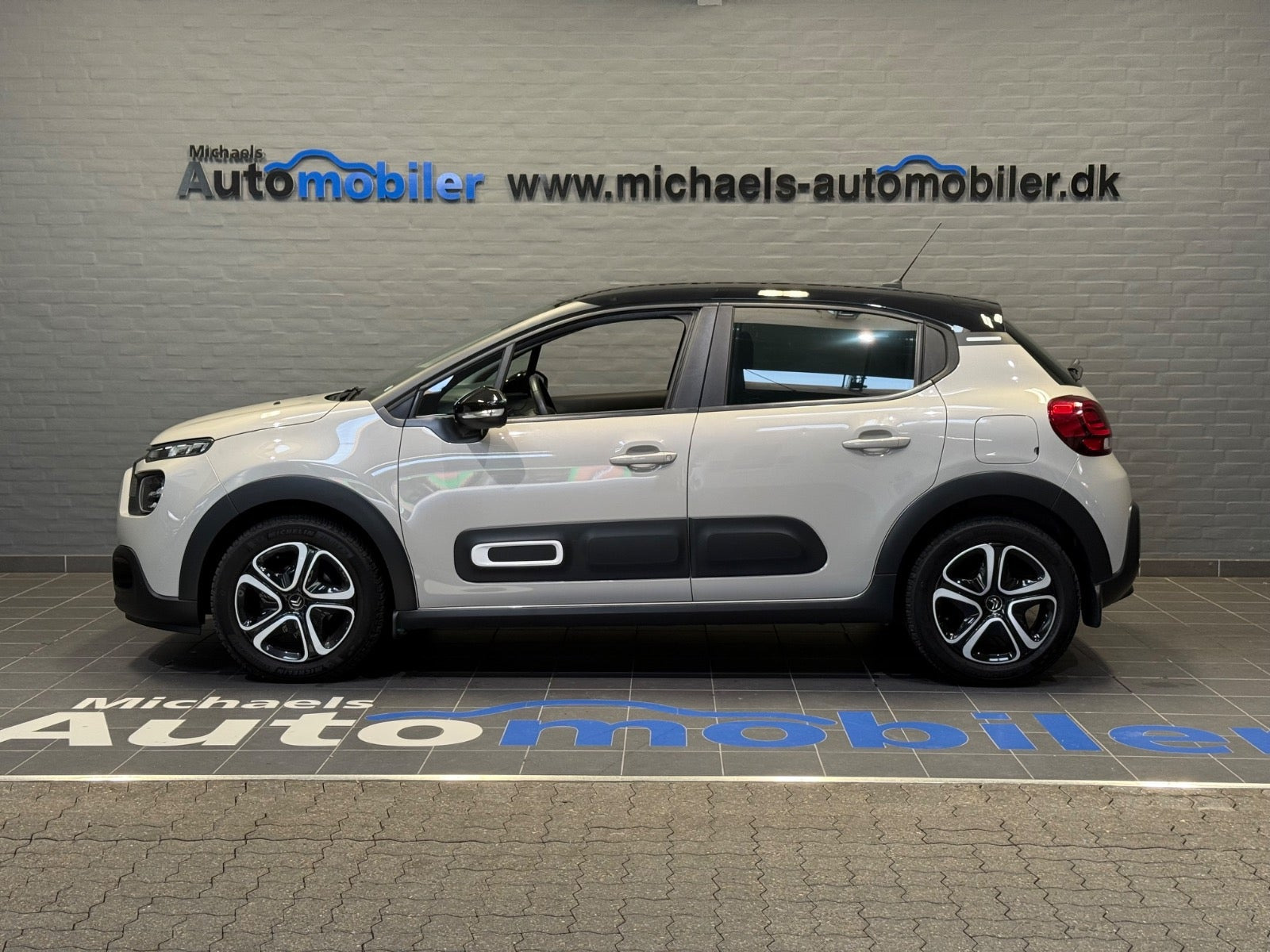 Beige Citroën C3 fra 2021