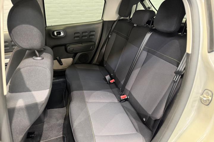 Beige Citroën C3 fra 2021