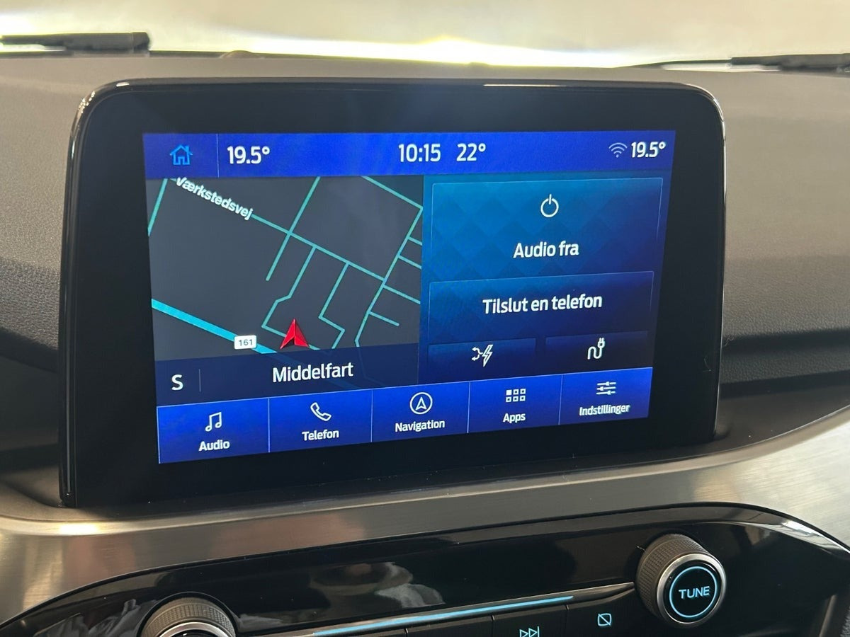 Blå Ford Kuga fra 2020