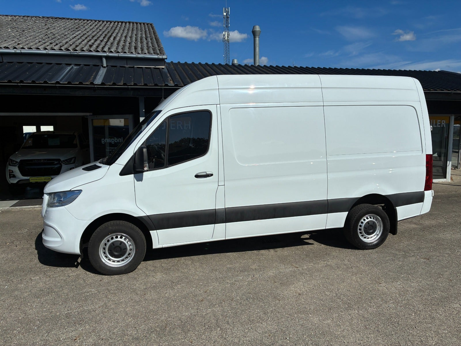Mercedes Sprinter 317 2,0 CDi A2 Kassevogn aut. RWD