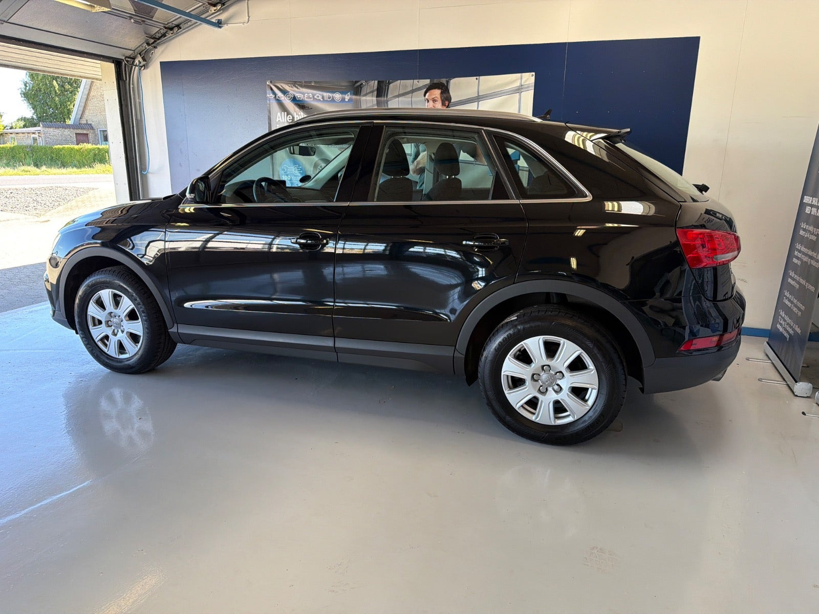 Sort Audi Q3 fra 2017