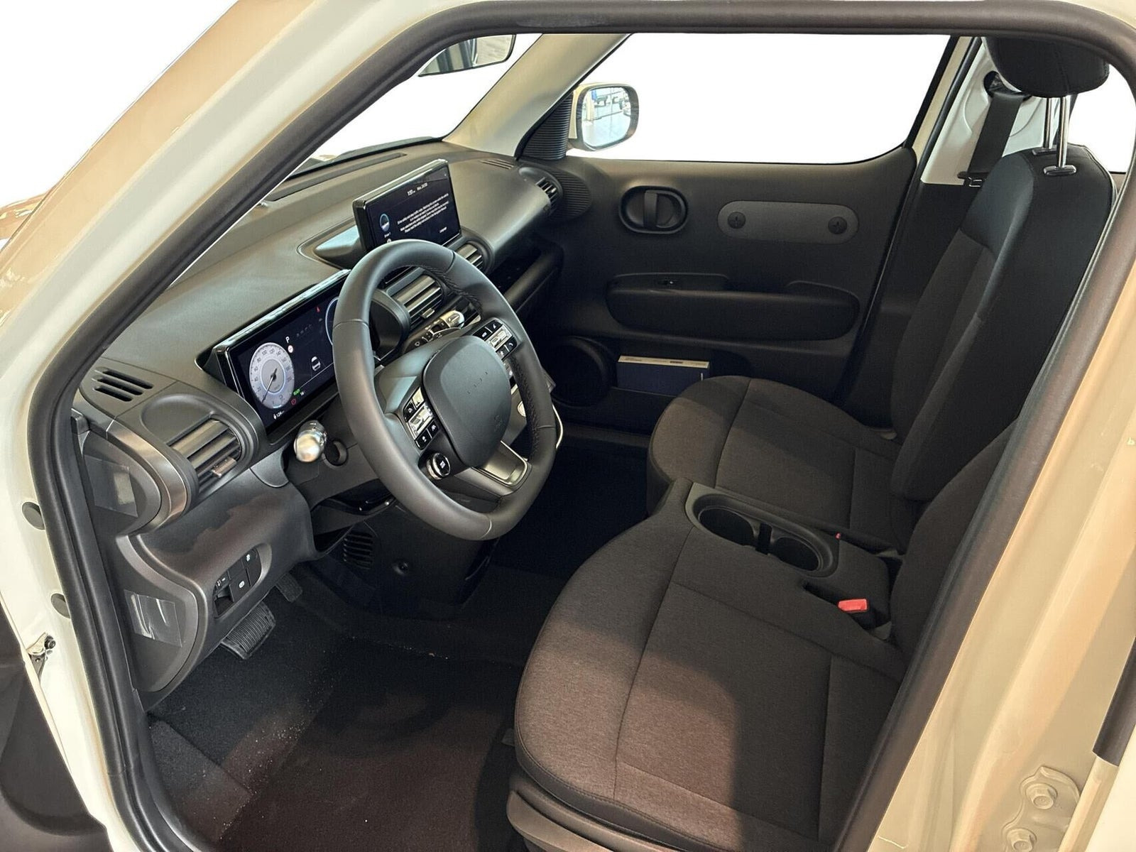 Hvid Hyundai Inster fra 2026