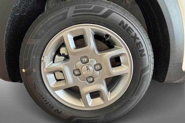 Hvid Hyundai Inster fra 2026
