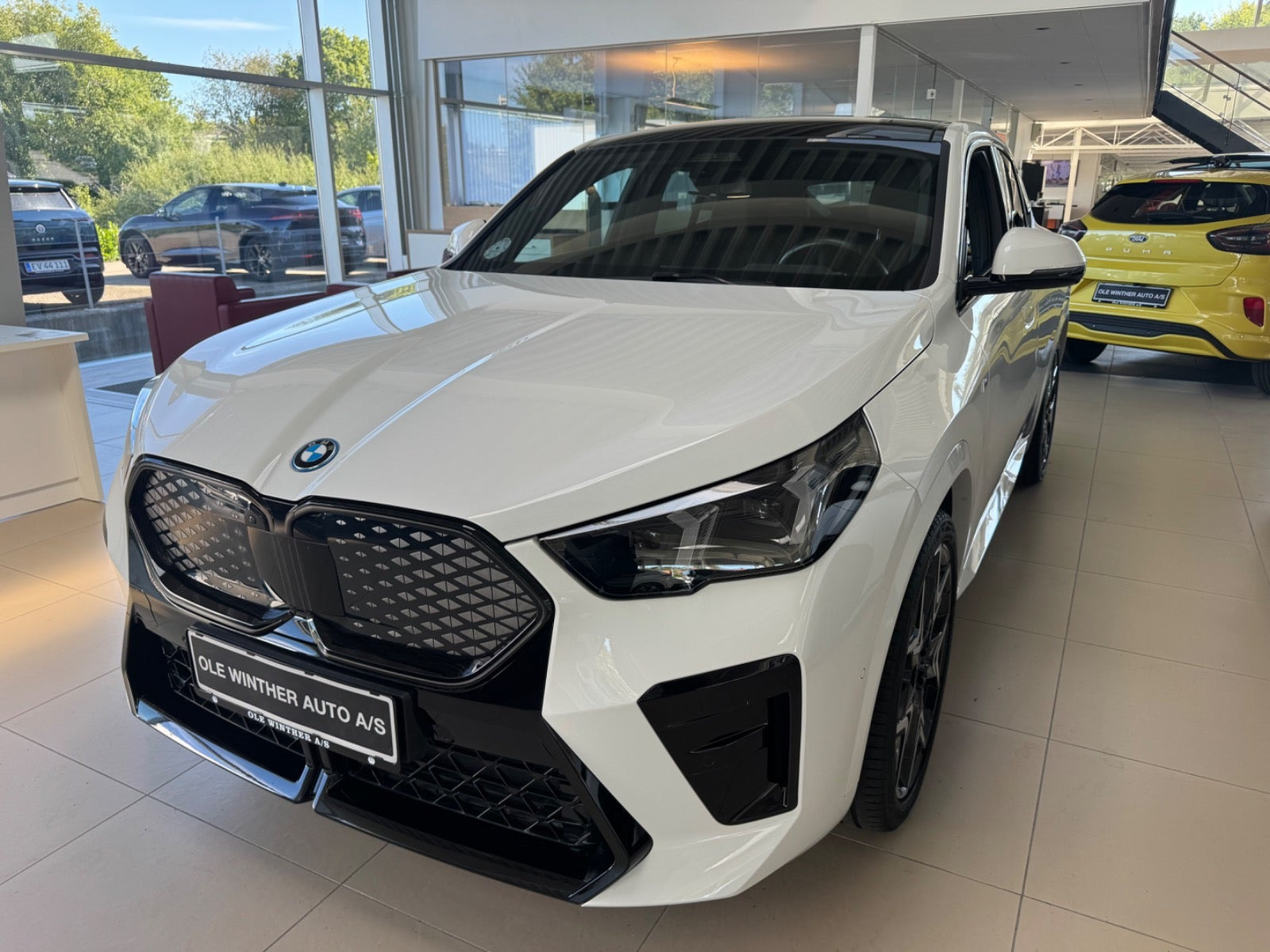BMW iX2 xDrive30 Fully Charged M-Sport