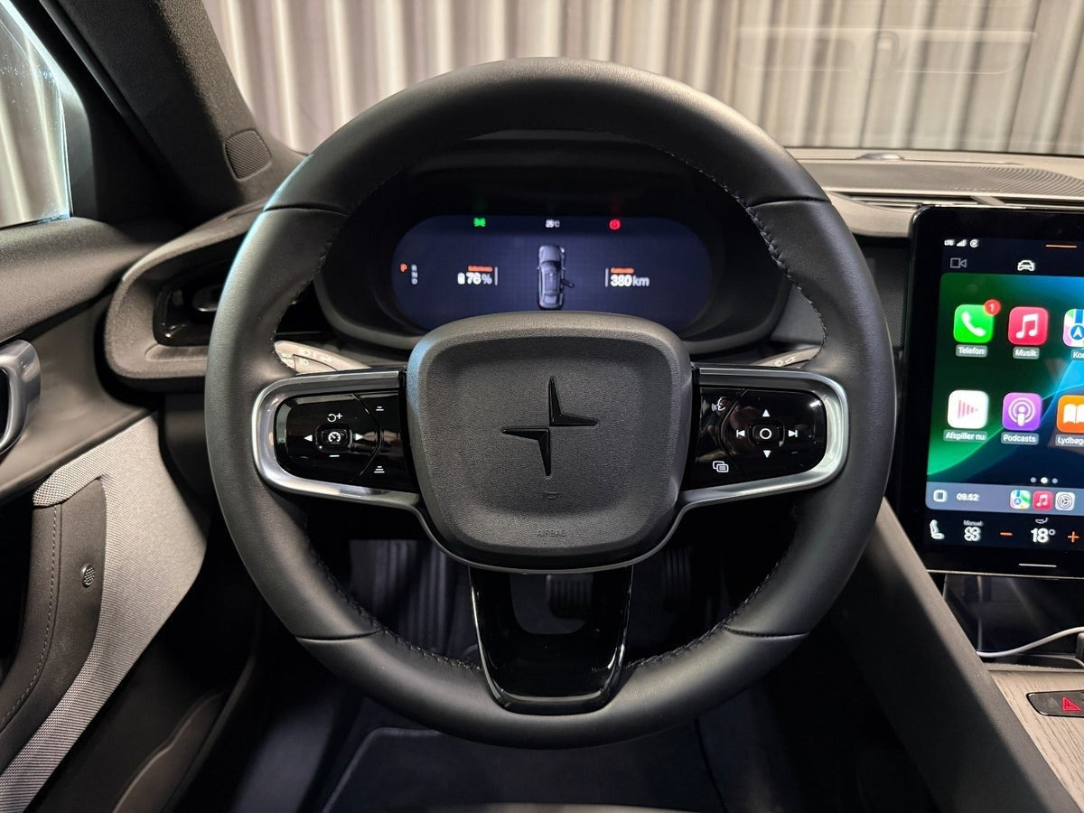 Hvid Polestar 2 fra 2025