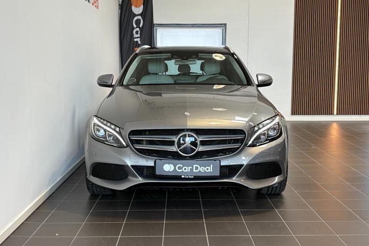 Sort Mercedes C250 d fra 2015