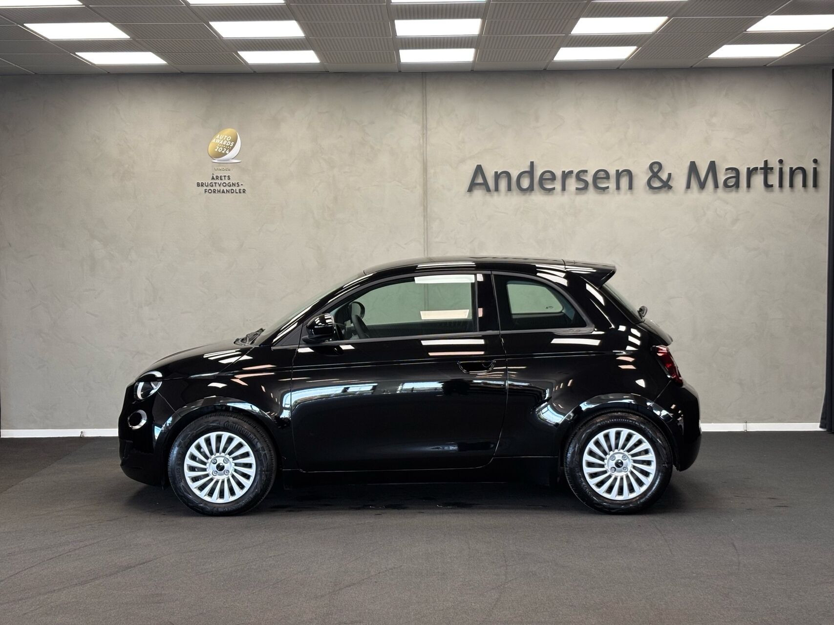 Sort Fiat 500e fra 2023