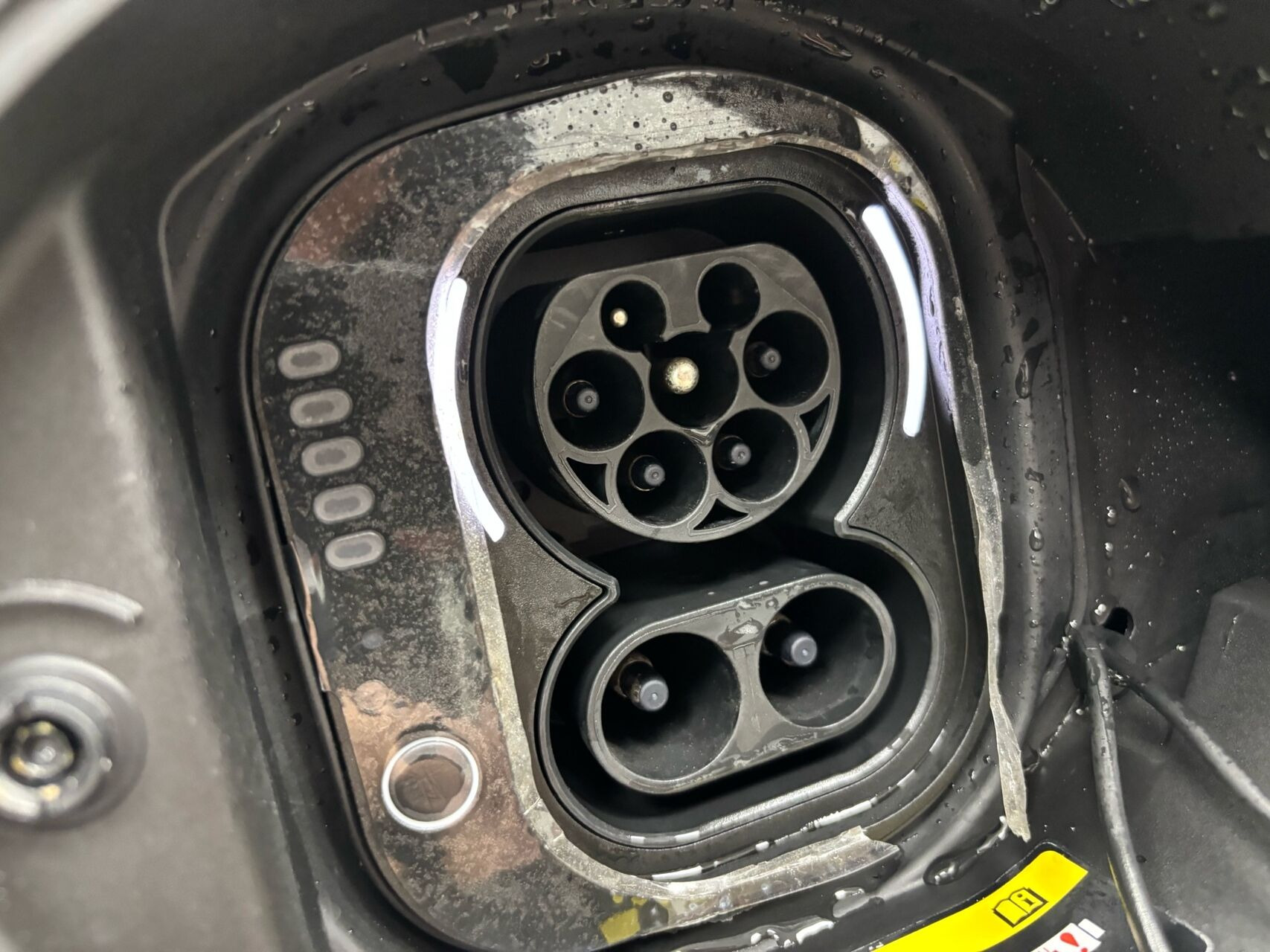 Hvid Fiat 500e fra 2023