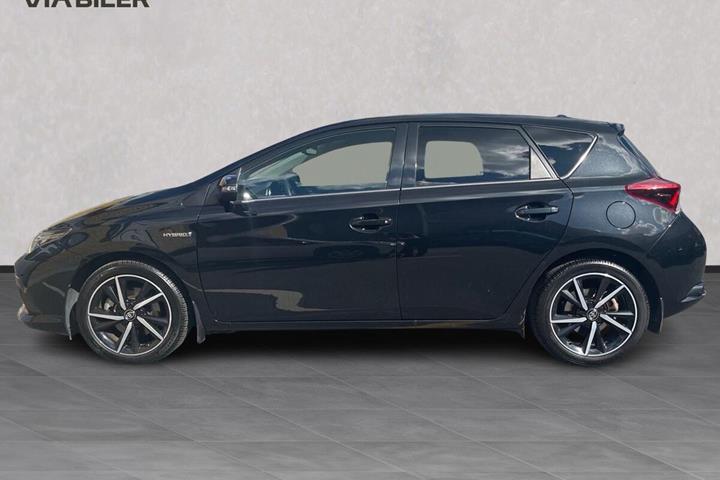 Sort Toyota Auris fra 2018