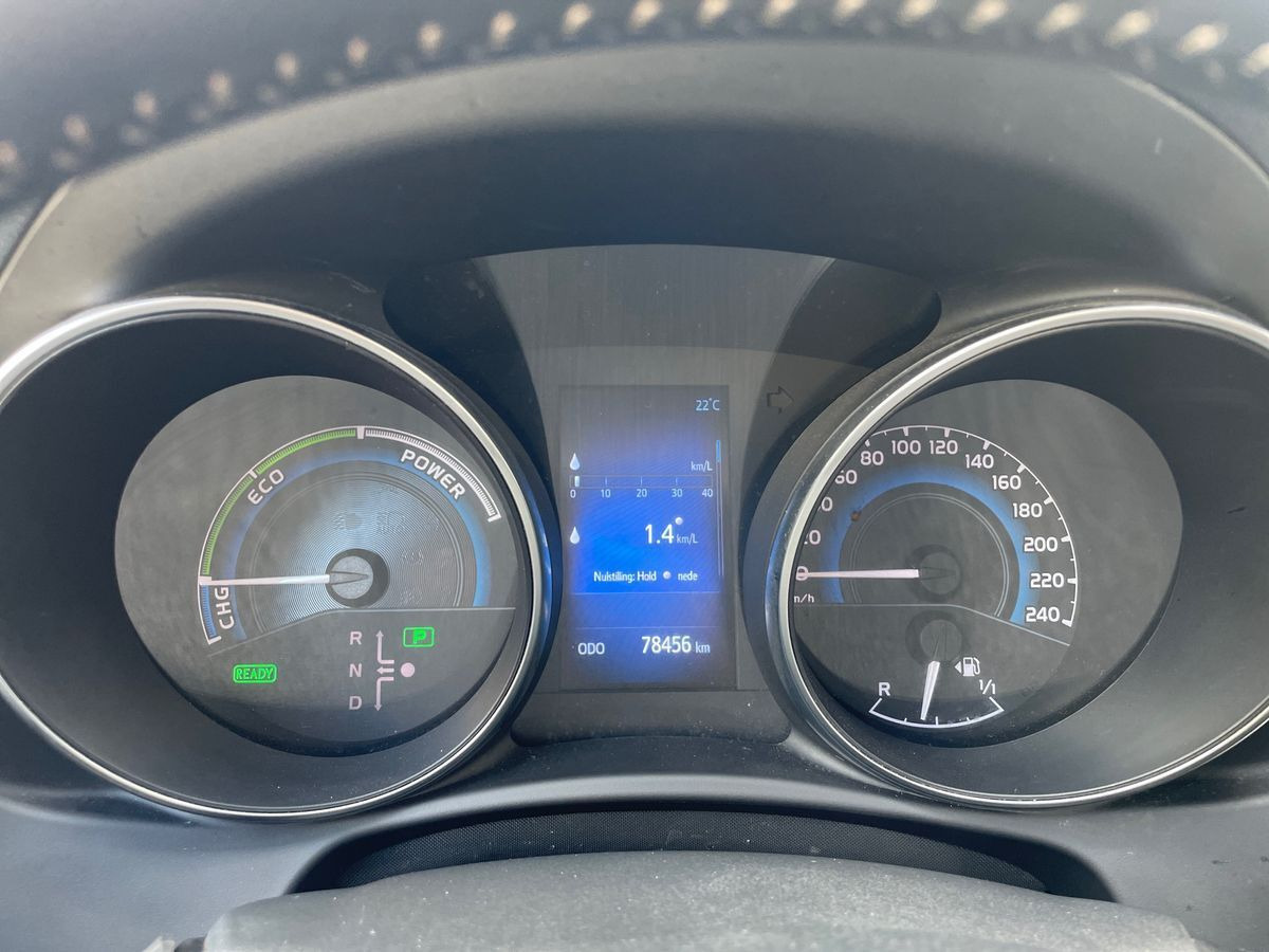 Sort Toyota Auris fra 2018