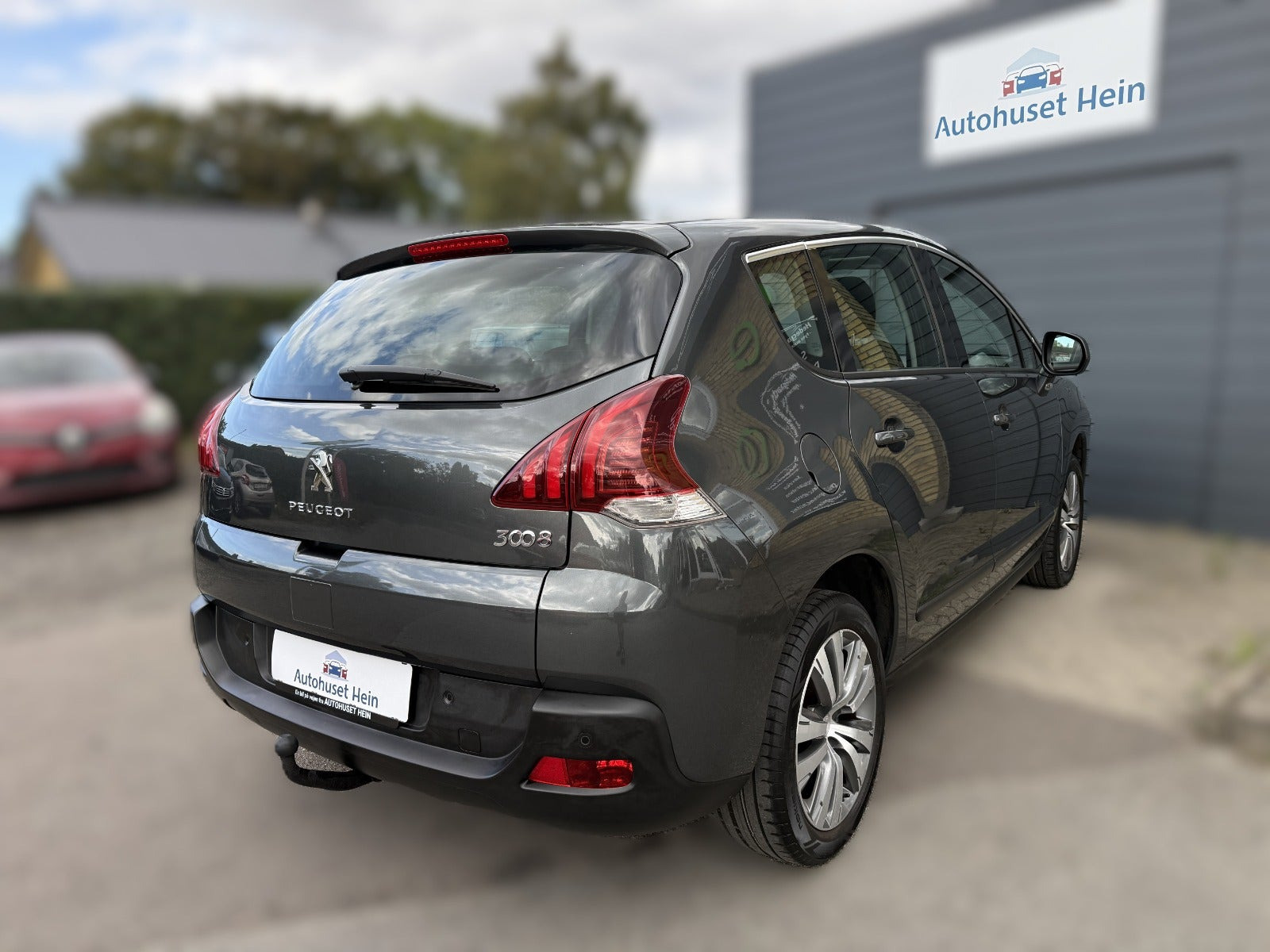 Grå Peugeot 3008 fra 2015