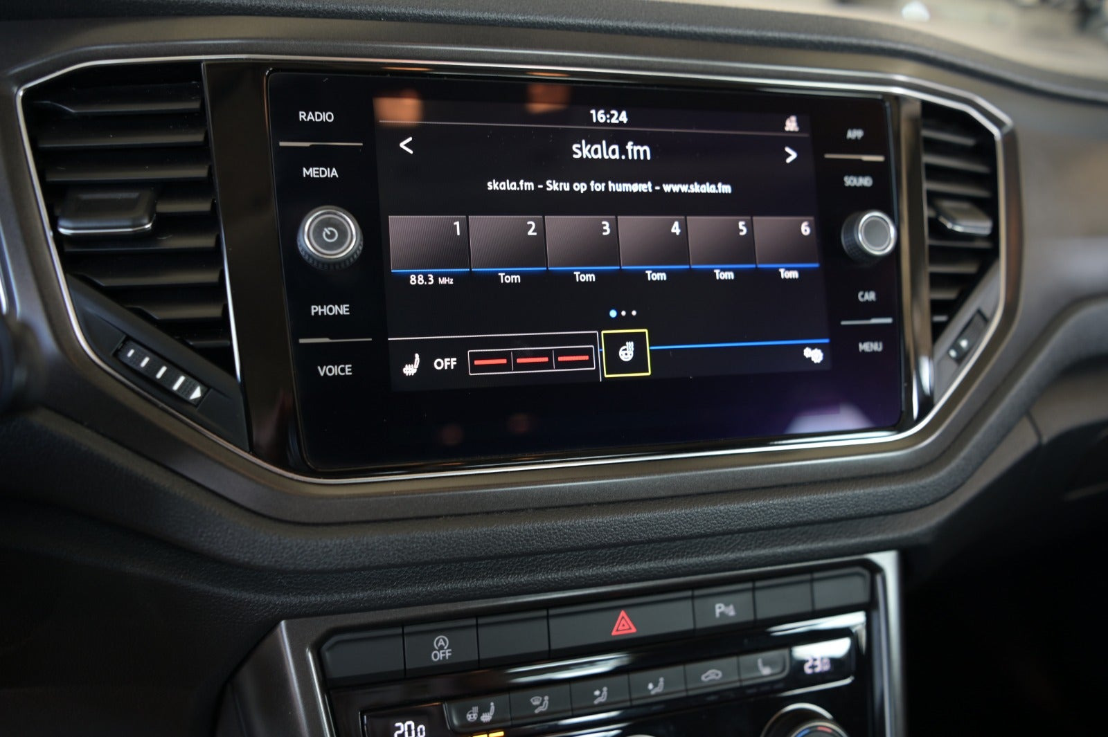 Hvid VW T-Roc fra 2020