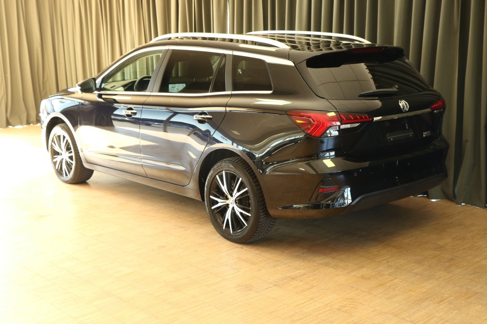 Grøn MG MG5 fra 2022