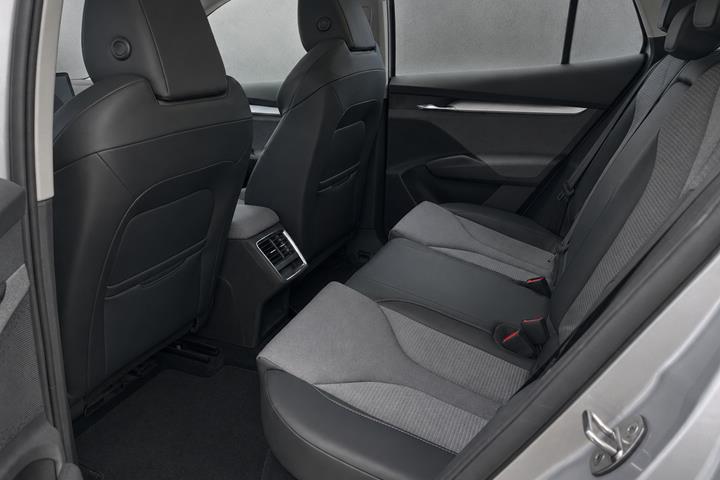 Sølv Skoda Enyaq fra 2023