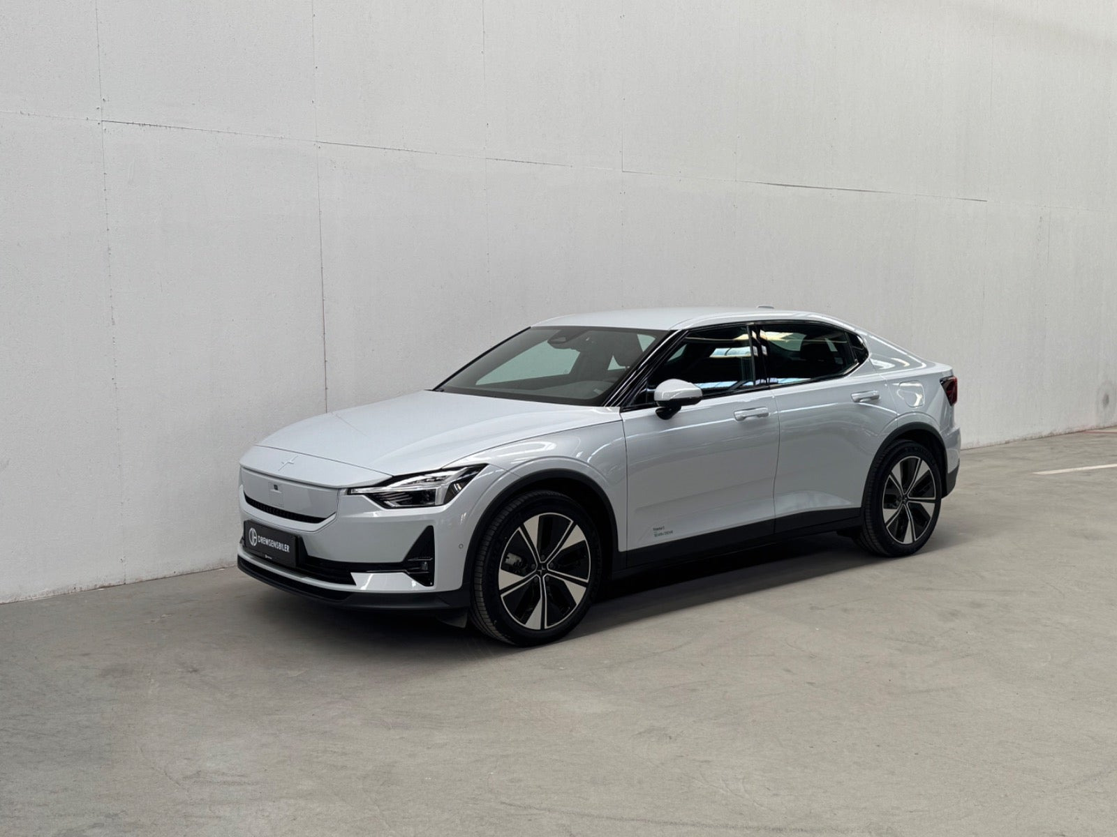 Hvid Polestar 2 fra 2024