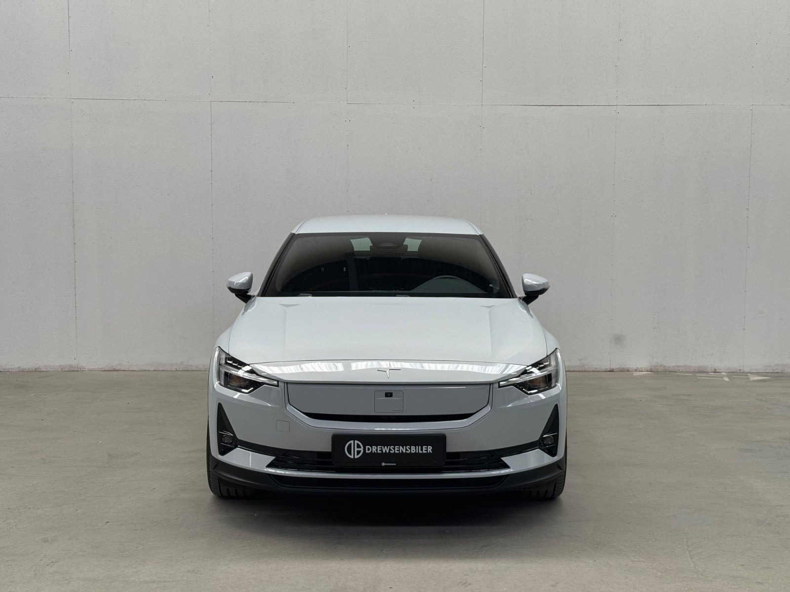Hvid Polestar 2 fra 2024