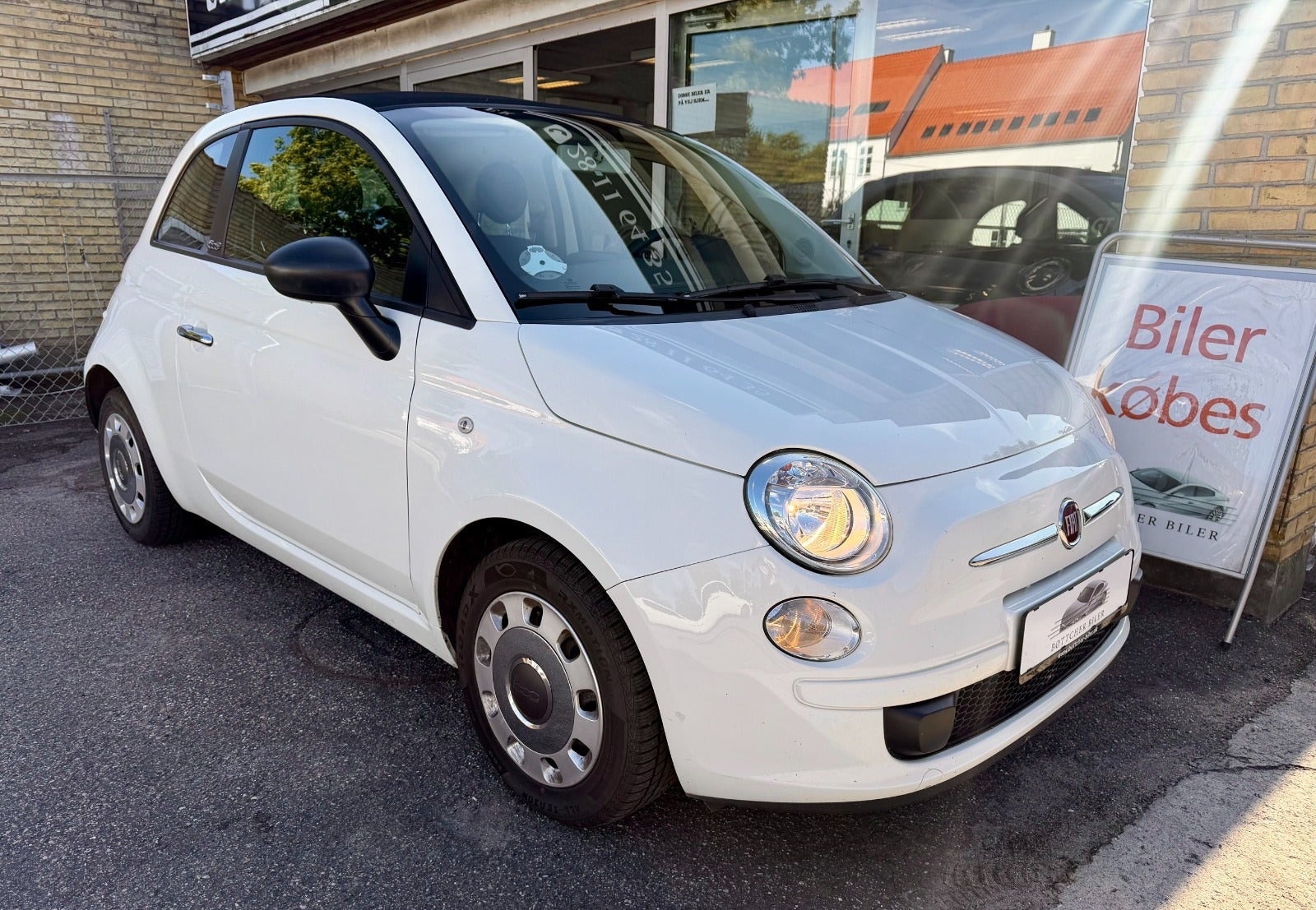 Hvid Fiat 500C fra 2013