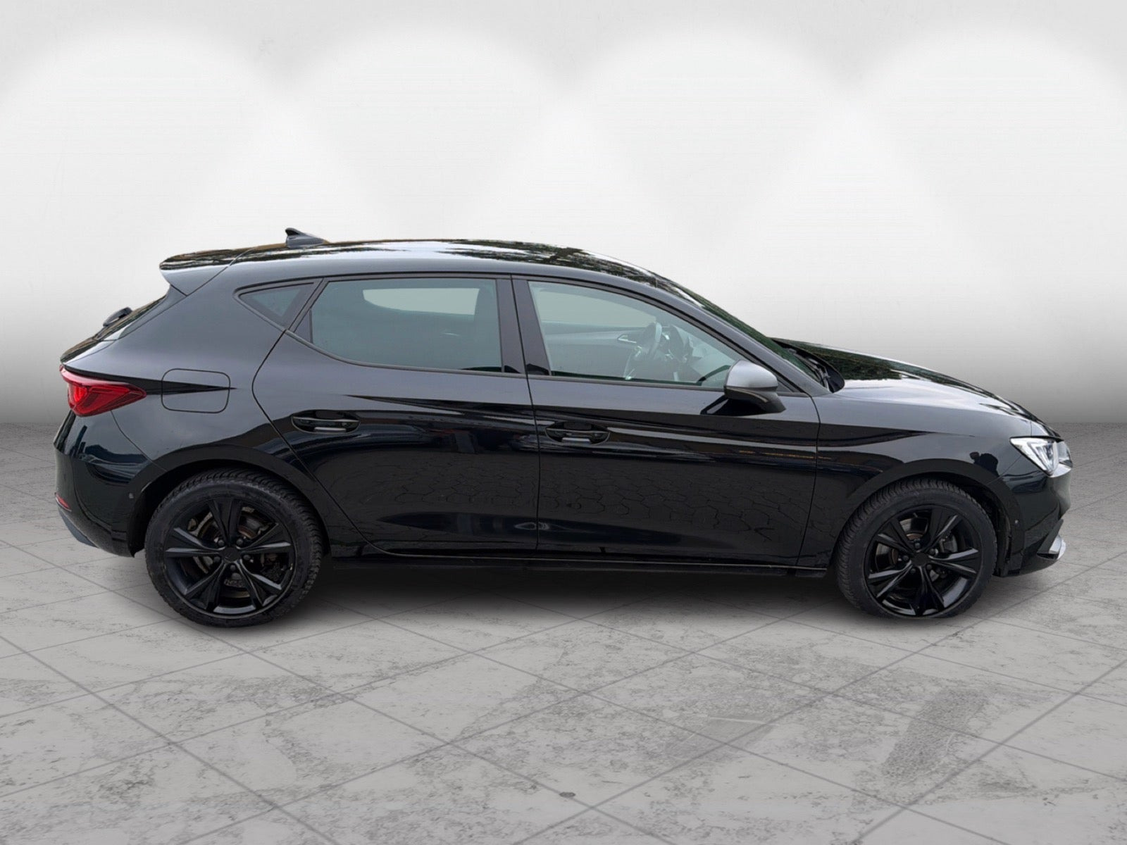 Sort Seat Leon fra 2021