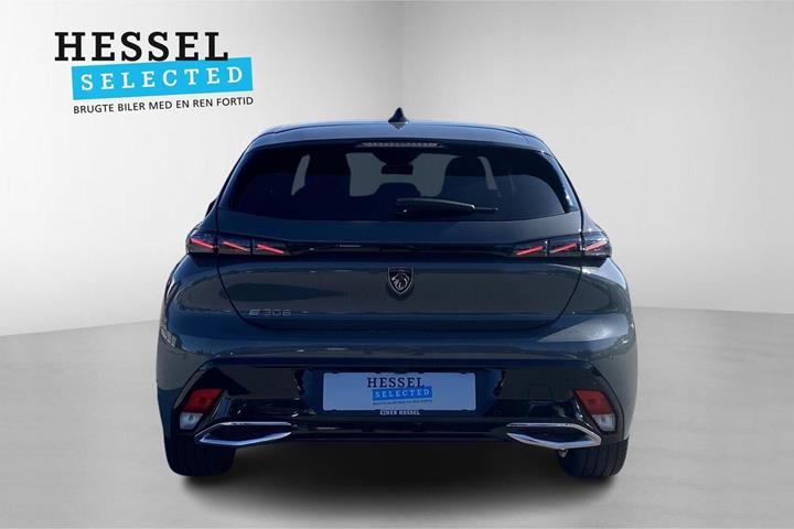 Grå Peugeot E-308 fra 2024