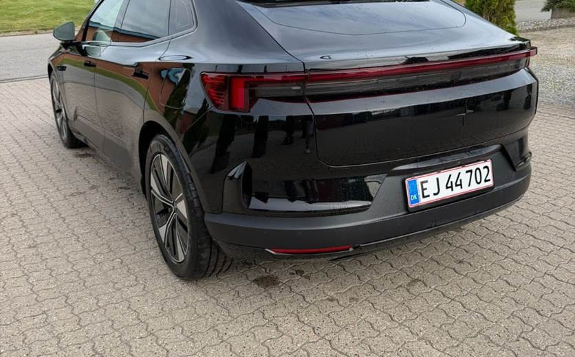 Polestar 4 Coupé Long Range