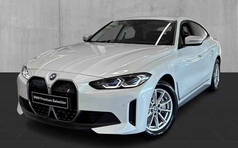 BMW i4 eDrive40 Charged Plus
