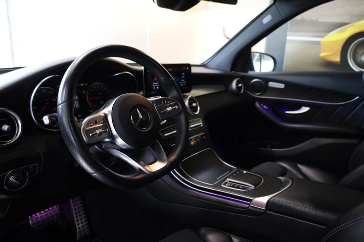 Sort Mercedes GLC300 e fra 2021