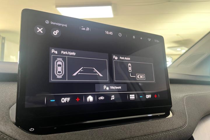 Grå Skoda Enyaq fra 2022