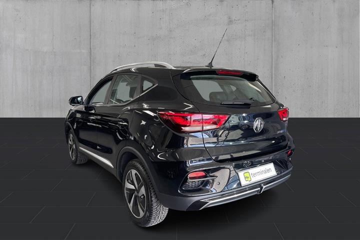 Sort MG ZS fra 2024