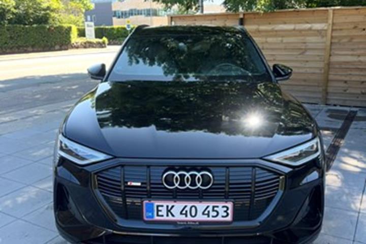 undefined Audi e-tron fra 2021