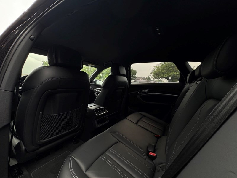 undefined Audi e-tron fra 2021