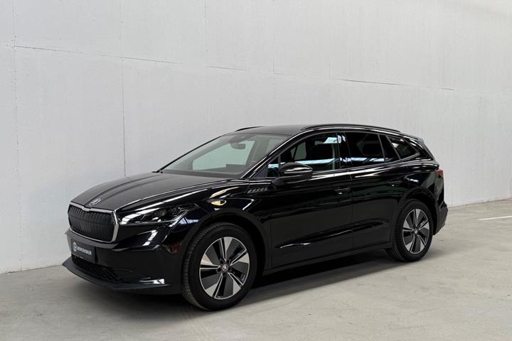 Sort Skoda Enyaq fra 2024