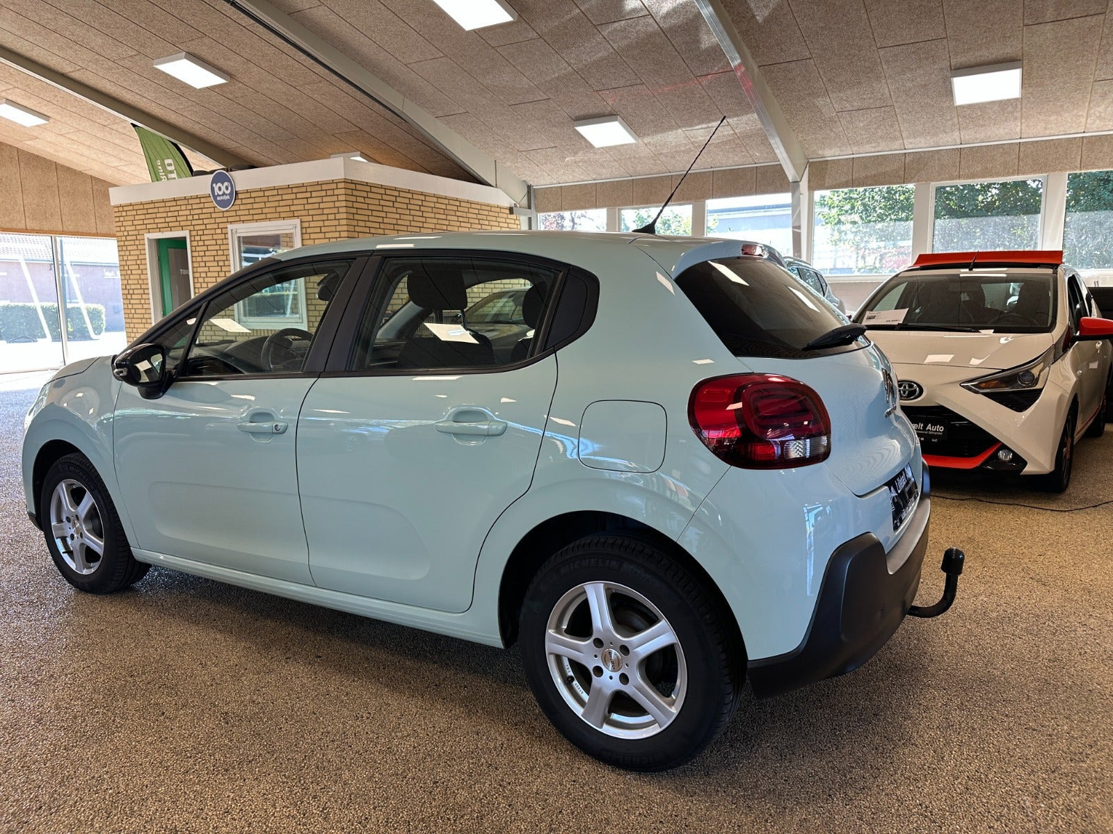 Grøn Citroën C3 fra 2016
