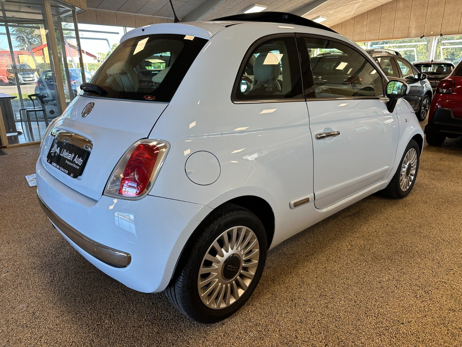 Blå Fiat 500 fra 2008