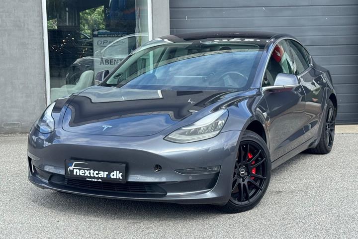 undefined Tesla Model 3 fra 2019