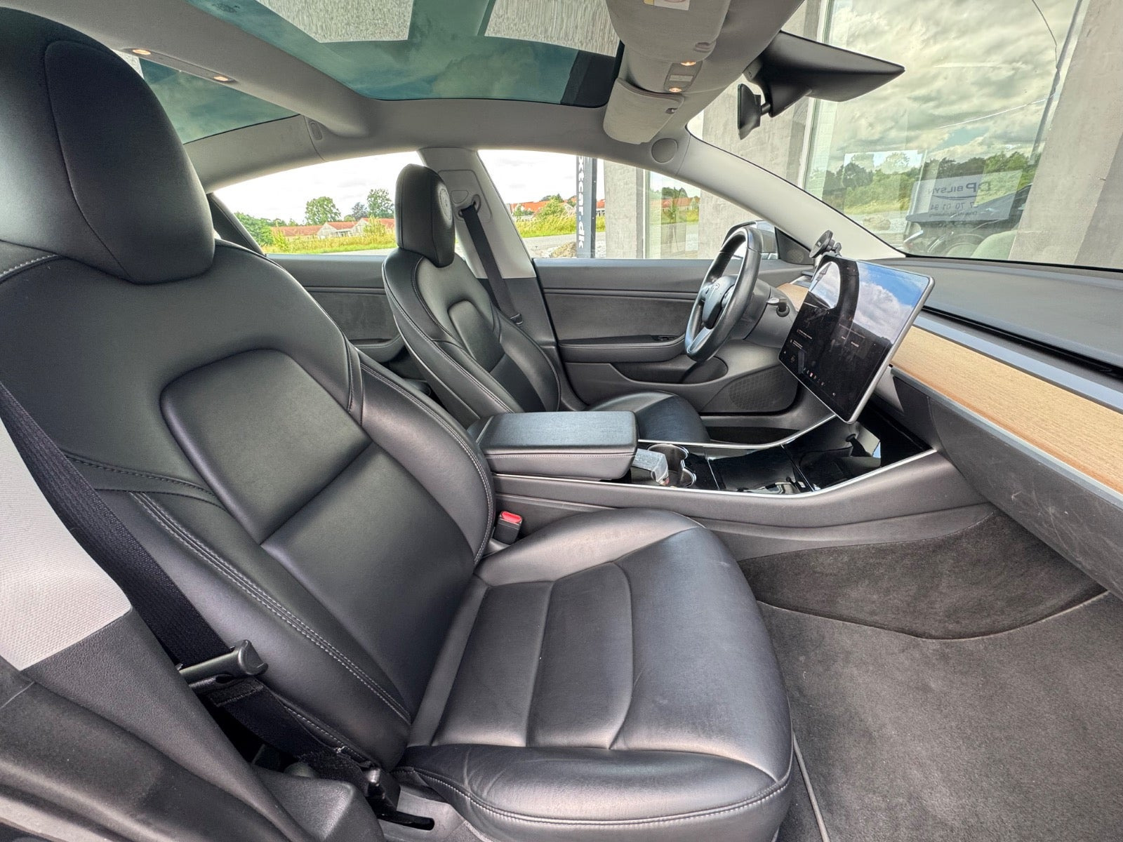 undefined Tesla Model 3 fra 2019