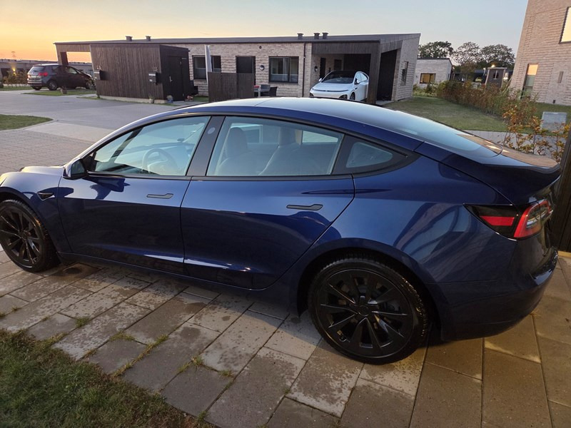 undefined Tesla Model 3 fra 2022