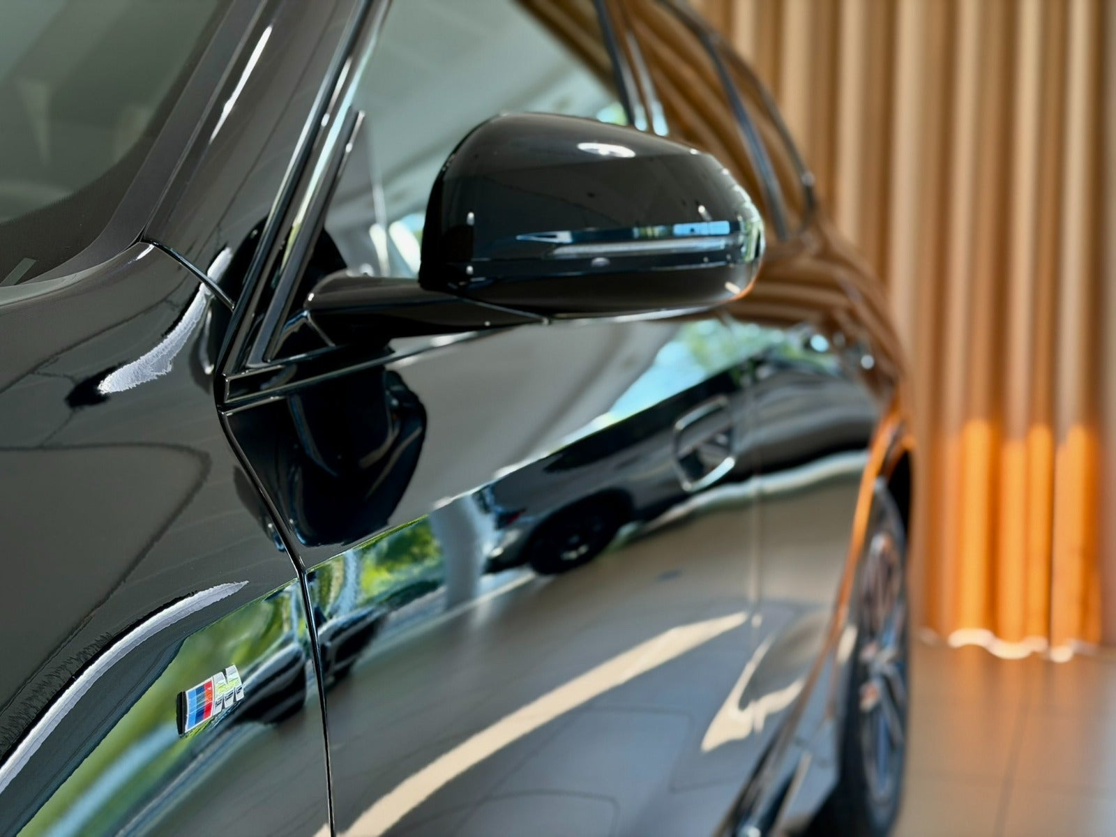 Sort BMW iX1 fra 2024