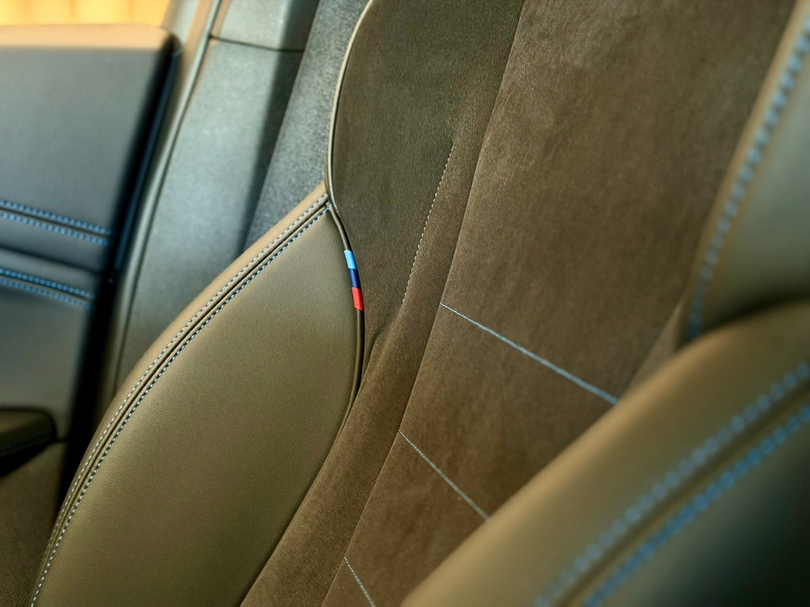 Sort BMW iX1 fra 2024