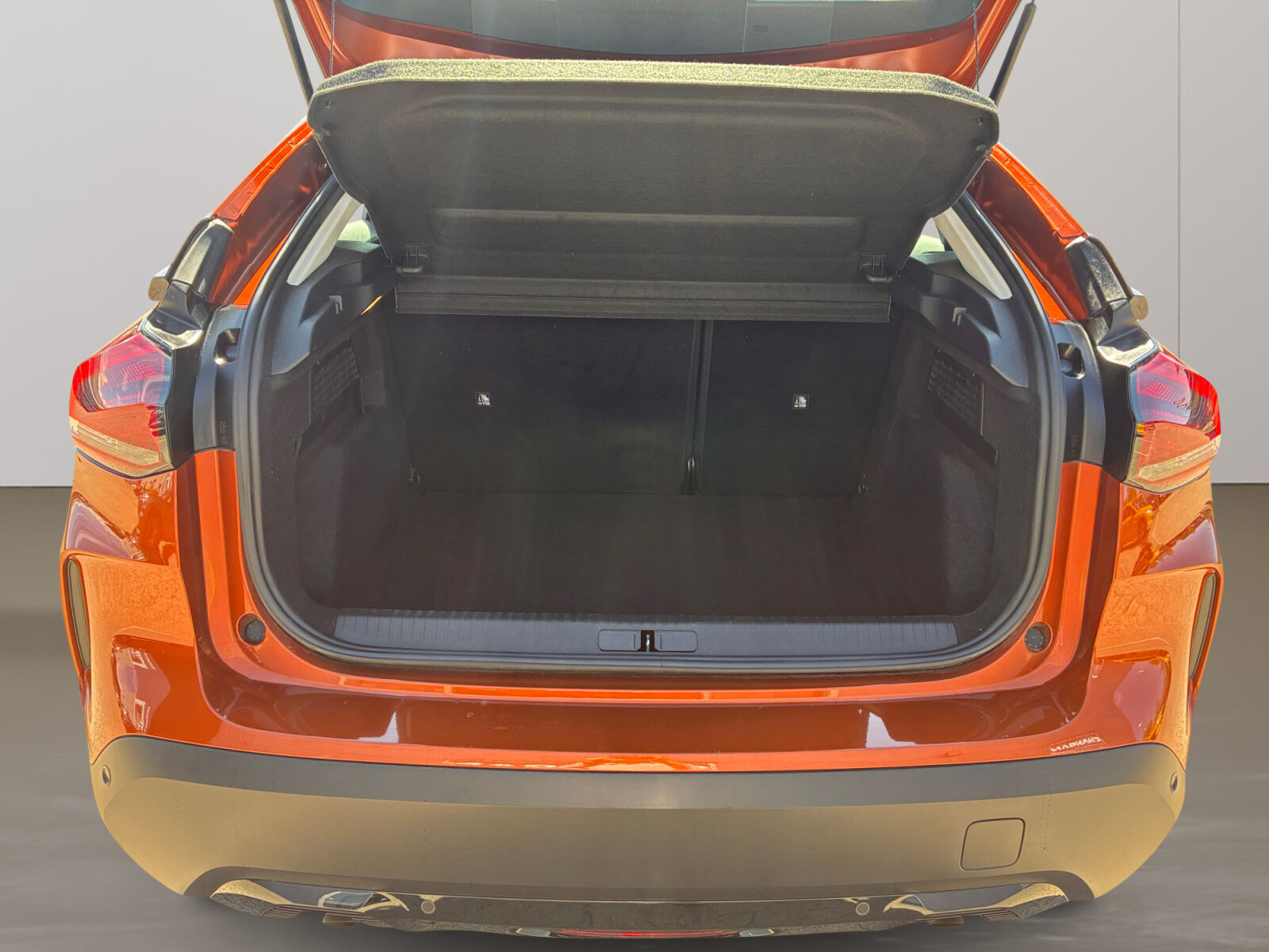 Brun Citroën C4 fra 2023