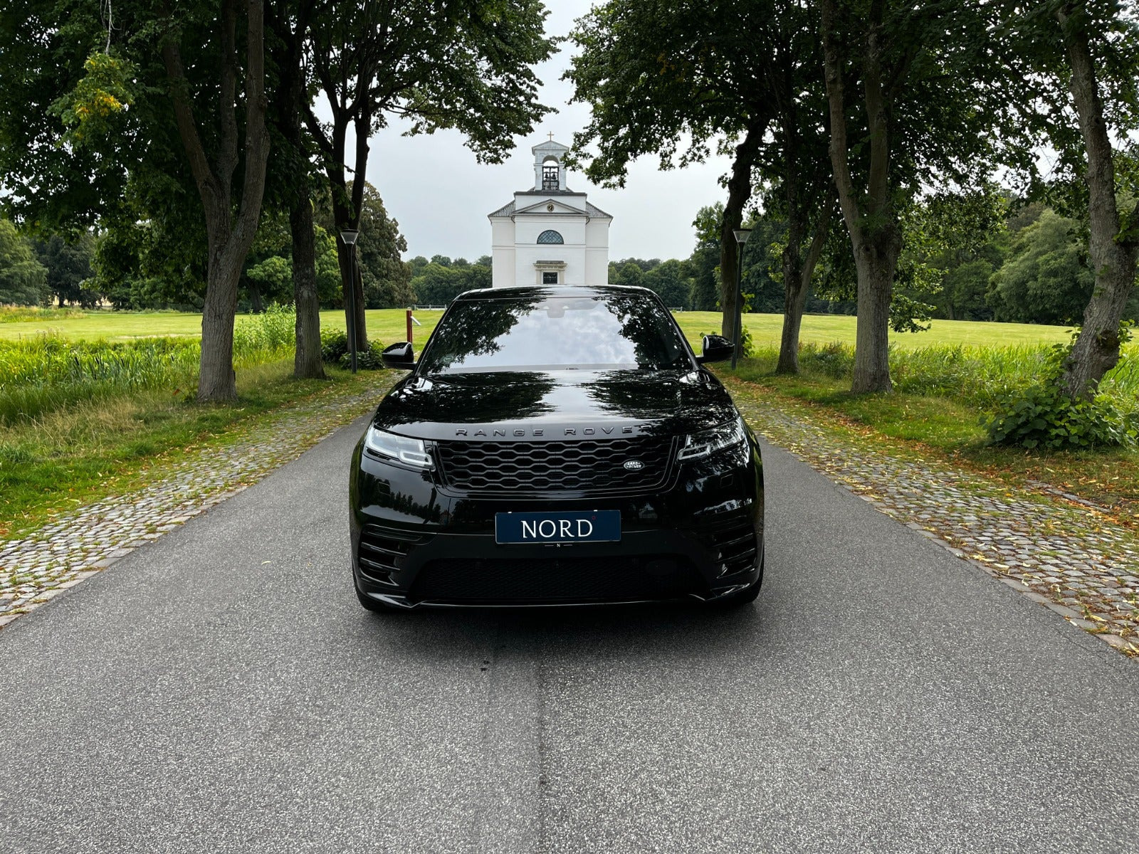 Grøn Land Rover Range Rover Velar fra 2020